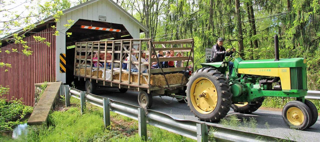 Rocky Acre Farm Bed & Breakfast Mount Joy Екстериор снимка