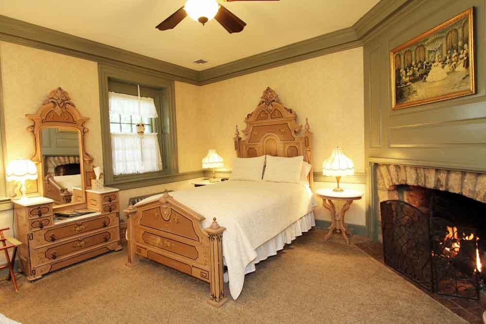 Rocky Acre Farm Bed & Breakfast Mount Joy Екстериор снимка