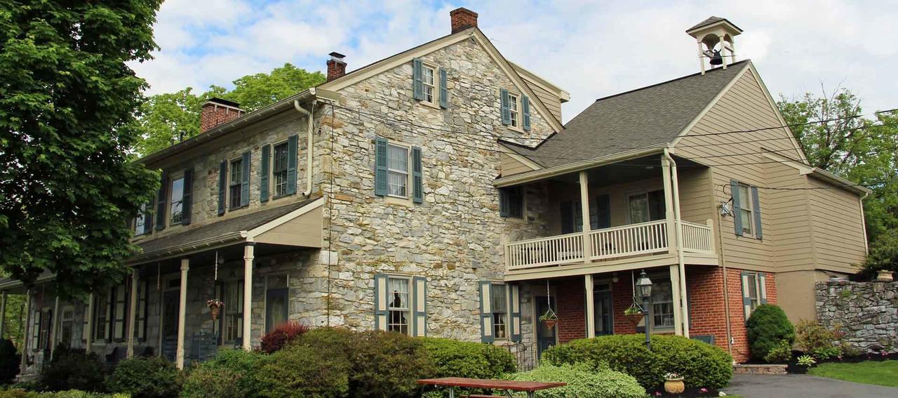 Rocky Acre Farm Bed & Breakfast Mount Joy Екстериор снимка