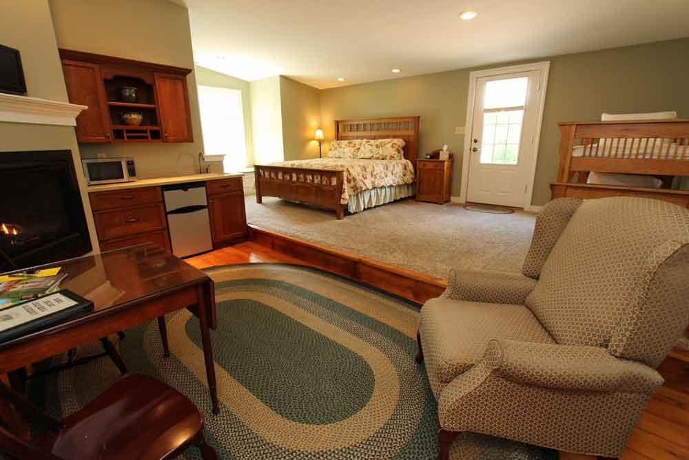 Rocky Acre Farm Bed & Breakfast Mount Joy Екстериор снимка