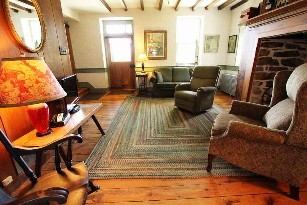 Rocky Acre Farm Bed & Breakfast Mount Joy Екстериор снимка
